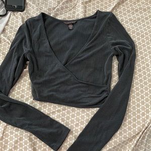 NWOT VS wrap top!